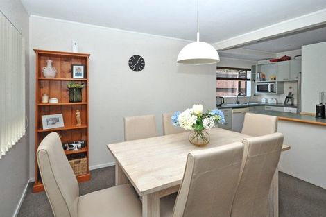 Photo of property in 1/6 Sevilla Place, Unsworth Heights, Auckland, 0632