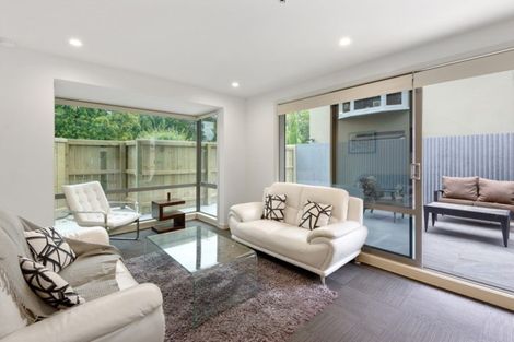 Photo of property in 2/245 Montreal Street, Christchurch Central, Christchurch, 8013