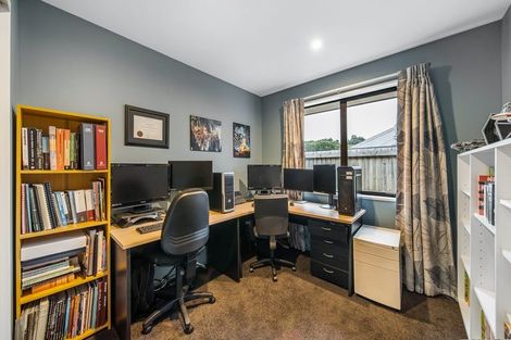 Photo of property in 4 Koareare Avenue, Halswell, Christchurch, 8025