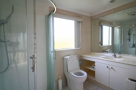 Photo of property in 65 Bob Charles Drive, Golflands, Auckland, 2013