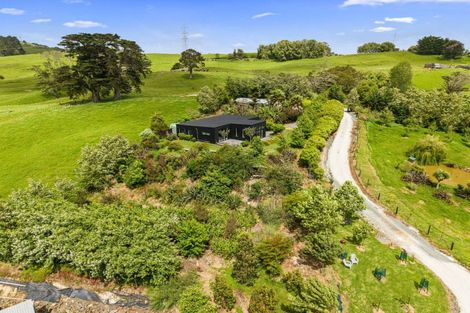 Photo of property in 47 Lupis Way, Kaiwaka, 0573