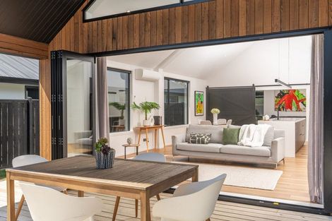 Photo of property in 21 Dundee Road, Mosgiel, 9024