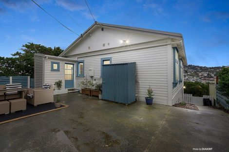 Photo of property in 40 Lonsdale Crescent, Rongotai, Wellington, 6022