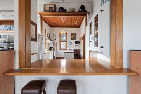 Photo of property in 23a Shakespear Road, Army Bay, Whangaparaoa, 0930