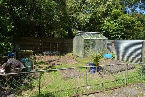 Photo of property in 33 Rakiura Parade, Otatara, Invercargill, 9879