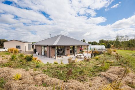 Photo of property in 268 Hendersons Line, Kelvin Grove, Palmerston North, 4470