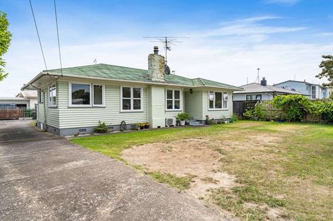 Photo of property in 1/21 Rollerson Street, Papakura, 2110