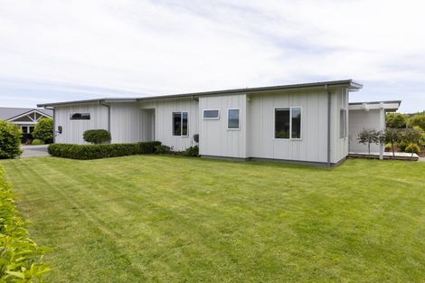 Photo of property in 8 Akatea Lane, Richmond Heights, Taupo, 3330
