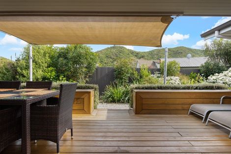 Photo of property in 6a Huia Street, Waikawa, Picton, 7220