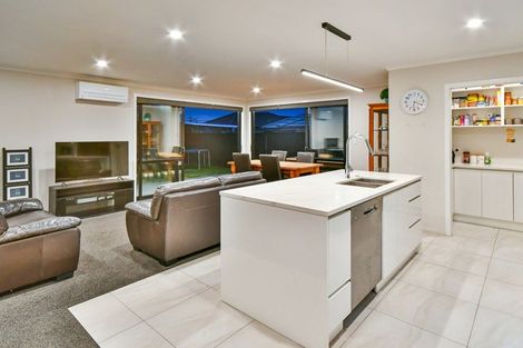 Photo of property in 96 Hitchen Road, Pokeno, 2402