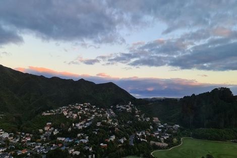 Photo of property in 1 Becker Way, Karori, Wellington, 6012