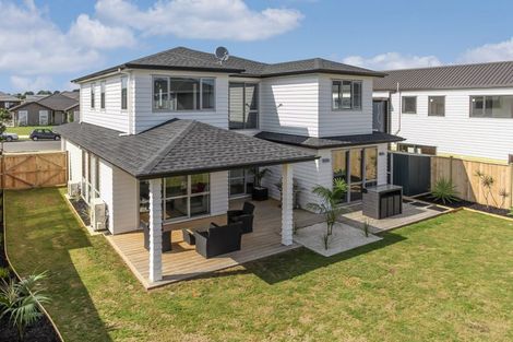Photo of property in 293 Harbourside Drive, Karaka, Papakura, 2113