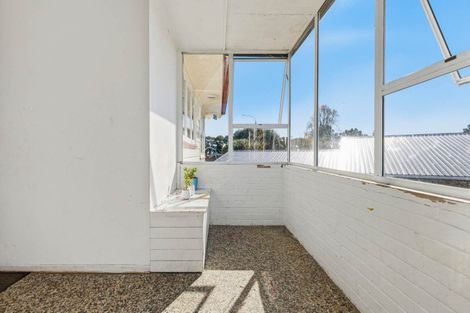 Photo of property in 330 Great South Road, Opaheke, Papakura, 2113