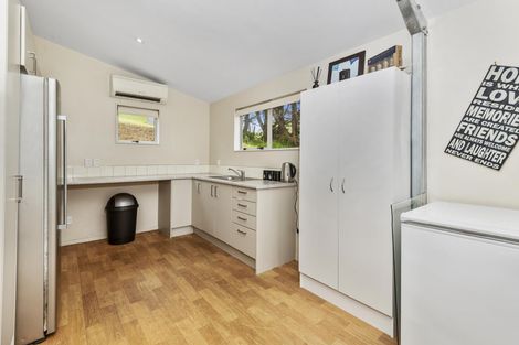 Photo of property in 21 Clifford Road, Pukekohe, 2678