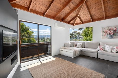 Photo of property in 3 Furneaux Grove, Whitby, Porirua, 5024