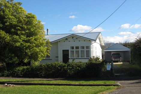 Photo of property in 8 Taylor Street, Carterton, 5713