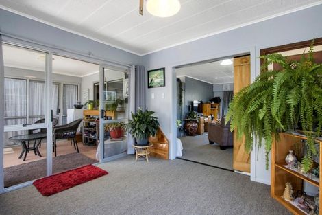 Photo of property in 16a Athenree Road, Athenree, Katikati, 3177