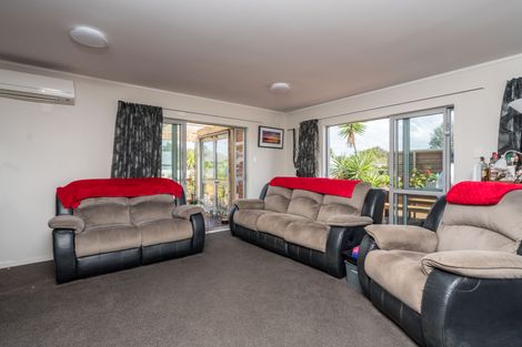 Photo of property in 2 Herons Lane, Mangawhai, 0505