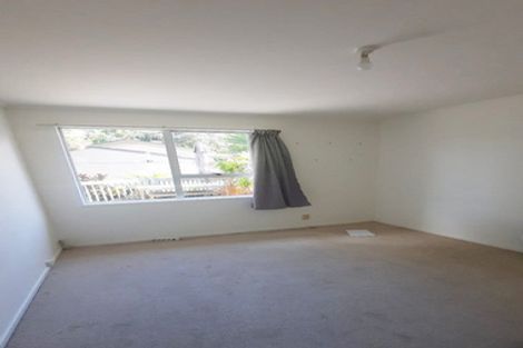 Photo of property in 1/14 Vonnell Place, Birkdale, Auckland, 0626