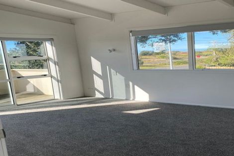 Photo of property in 828a Papamoa Beach Road, Papamoa Beach, Papamoa, 3118