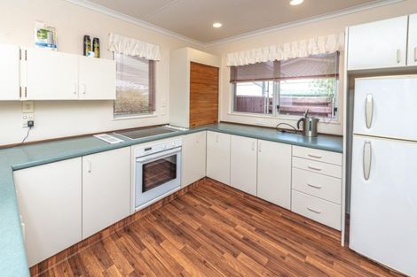 Photo of property in 4 Exeter Crescent, Springvale, Whanganui, 4501