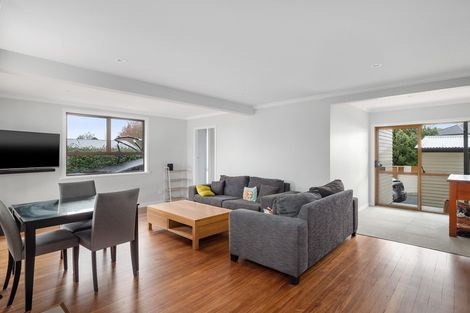 Photo of property in 105 Welcome Bay Road, Welcome Bay, Tauranga, 3112