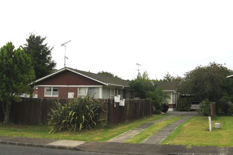 Photo of property in 2/44 Evelyn Place, Hillcrest, Auckland, 0627