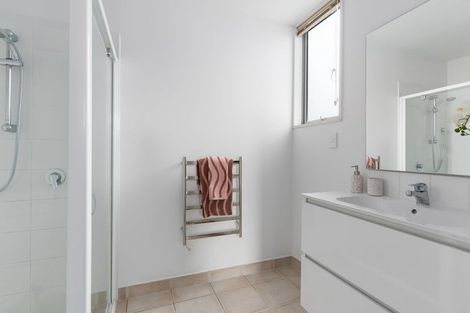 Photo of property in 1/1010 Colombo Street, St Albans, Christchurch, 8014