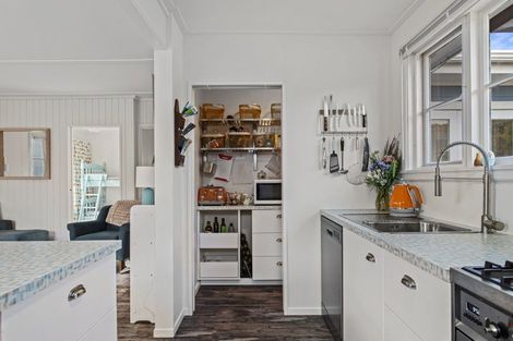 Photo of property in 26 Chamberlain Avenue, Amberley, 7481