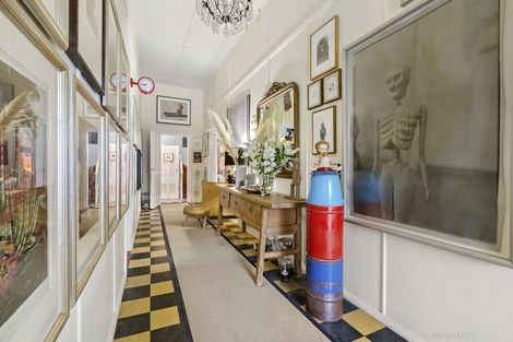 Photo of property in 346 The Terrace, Te Aro, Wellington, 6011