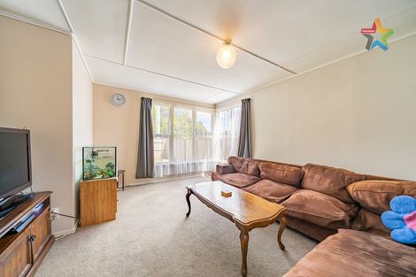 Photo of property in 43 August Street, Stokes Valley, Lower Hutt, 5019