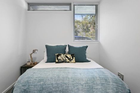 Photo of property in 300 Lake Terrace, Two Mile Bay, Taupo, 3330