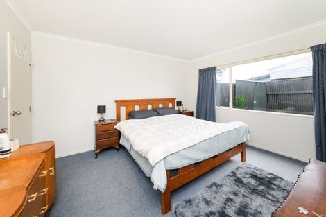Photo of property in 5 Astrid Court, Awapuni, Palmerston North, 4412