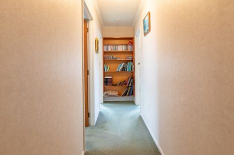 Photo of property in 5 Gladstone Street, Dannevirke, 4930