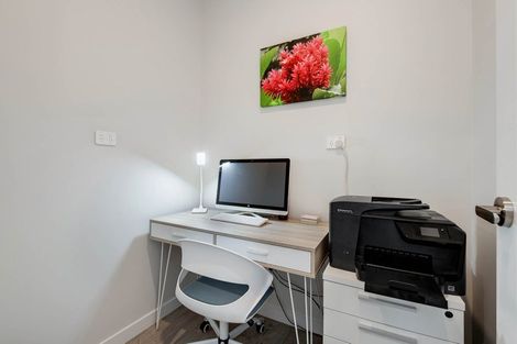 Photo of property in 87 Argent Lane, Wainui, 0932