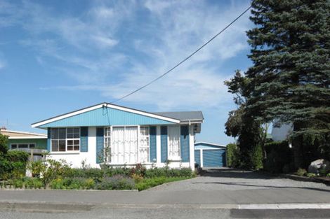 Photo of property in 25 Buckleys Terrace, Tinwald, Ashburton, 7700