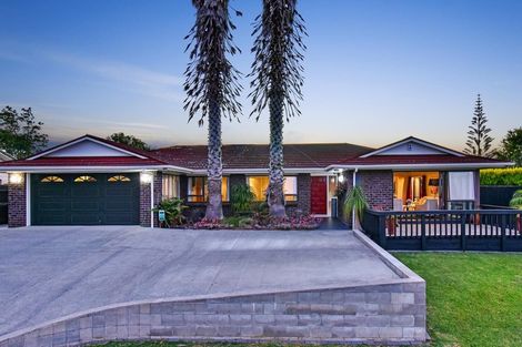 Photo of property in 6 Estelle Place, Farm Cove, Auckland, 2012