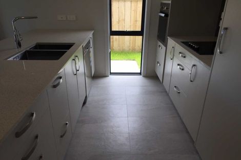 Photo of property in 10 Richardson Road, Omokoroa, 3114