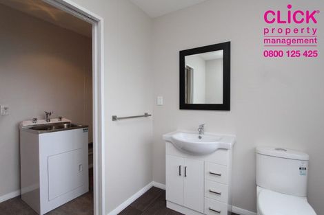 Photo of property in 17 Larkins Street, Helensburgh, Dunedin, 9010