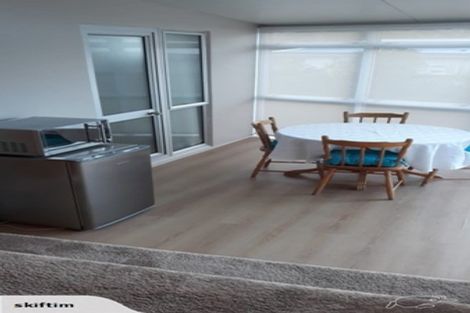 Photo of property in 32 The Circle, Manly, Whangaparaoa, 0930