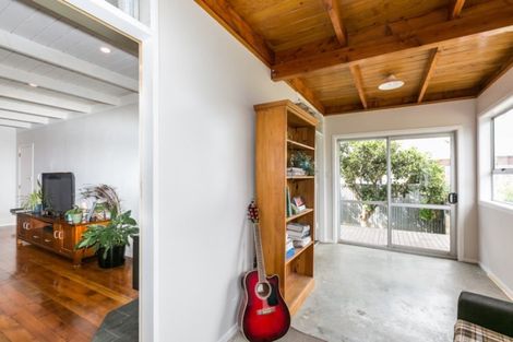 Photo of property in 5 Foster Terrace, Onekawa, Napier, 4110