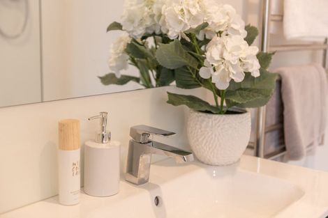 Photo of property in 60 Oxley Avenue, St Albans, Christchurch, 8014