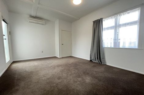 Photo of property in 86 Park Road, Miramar, Wellington, 6022