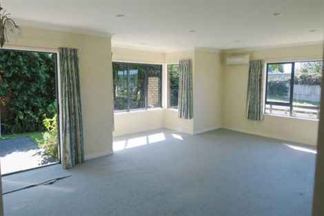 Photo of property in 30 Hillcrest Street, Tirau, 3410