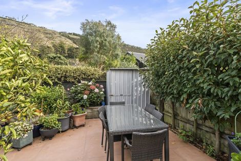 Photo of property in 6b Saint Leonards Square, Sumner, Christchurch, 8081