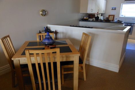 Photo of property in 4/3 Malcolm Lane, Thorndon, Wellington, 6011