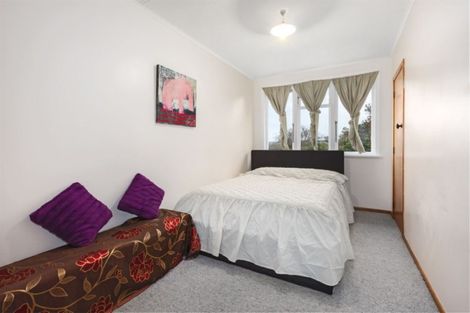 Photo of property in 17 Kalingo Street, Waitangirua, Porirua, 5024