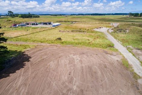 Photo of property in 76 Himatangi Beach Road, Himatangi, Foxton, 4891