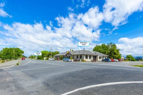 Photo of property in 52 George Street, Rotherham, 7379