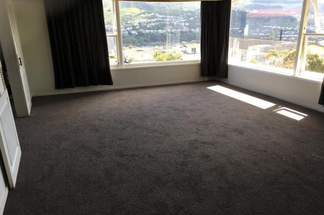 Photo of property in 9 Spicer Place, Tawa, Wellington, 5028